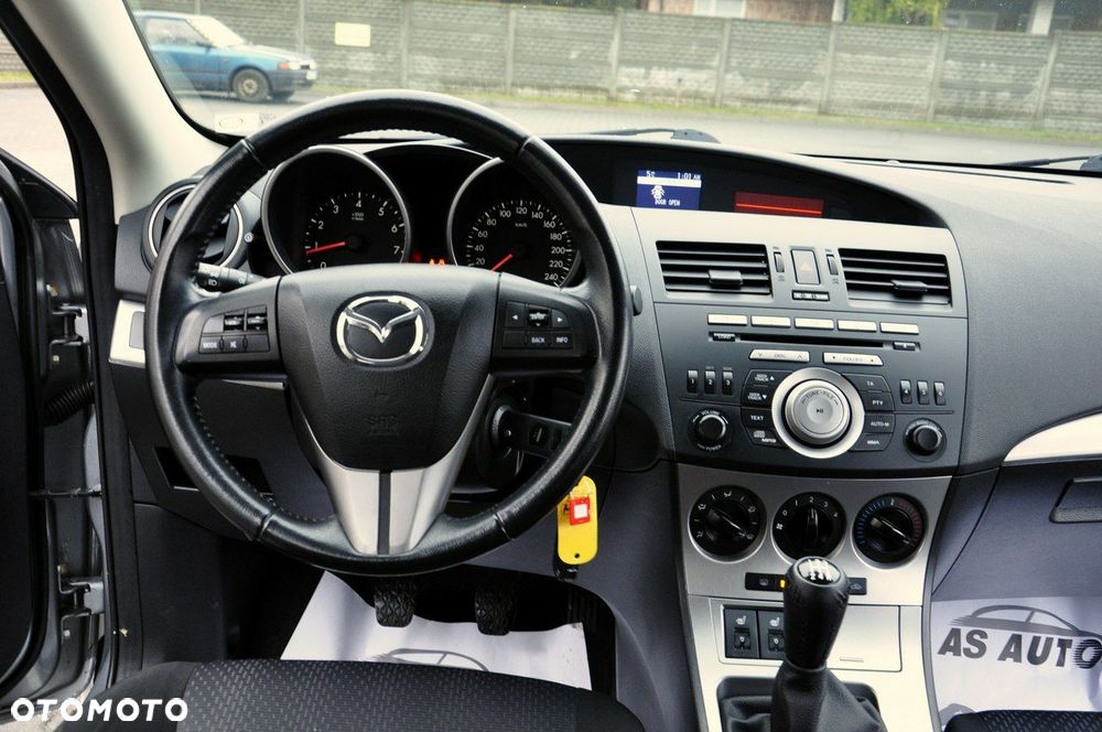 Mazda 3 1.6 Comfort - 18