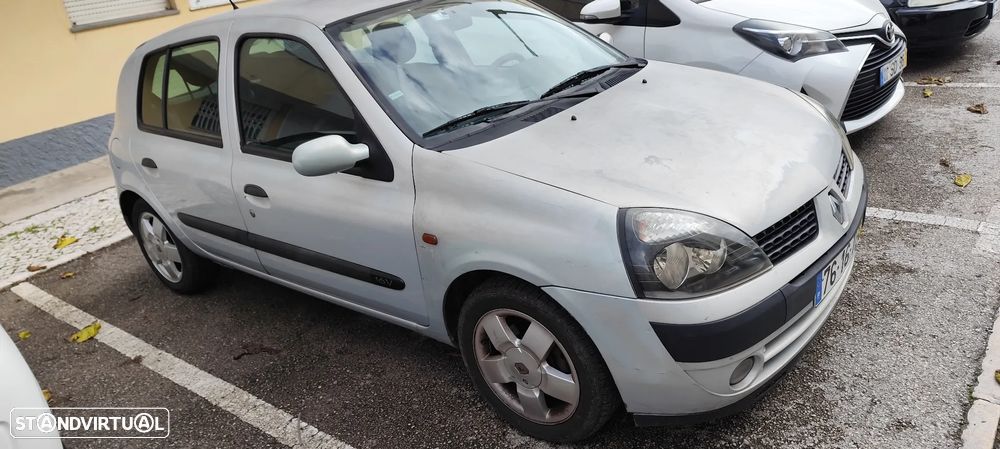 Renault Clio 1.2 16V Dynamique - 4