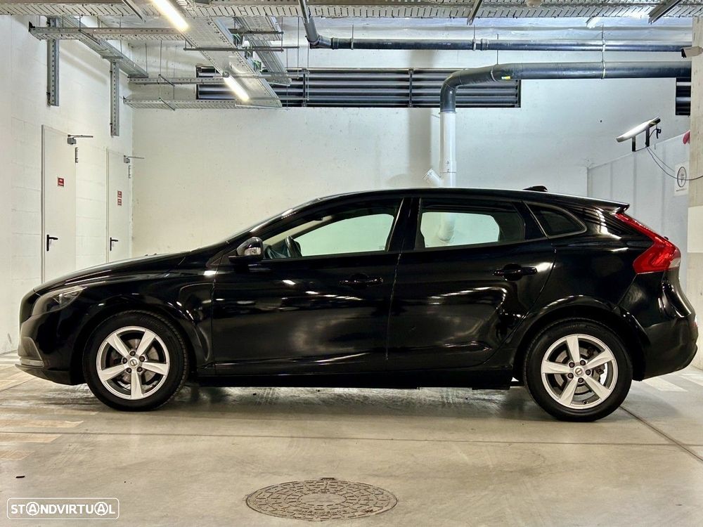 Volvo V40 2.0 D2 Momentum - 8