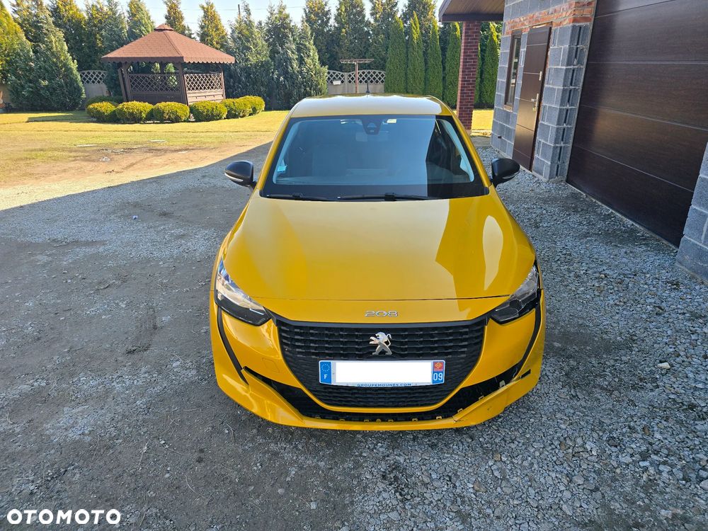Peugeot 208 - 6