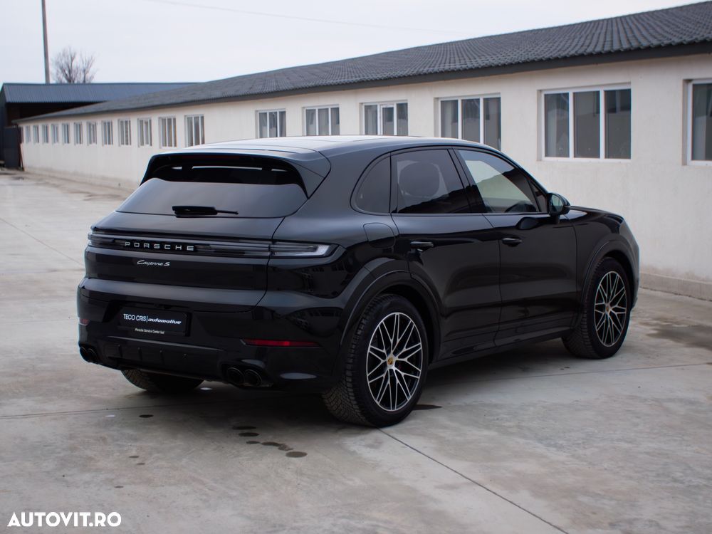 Porsche Cayenne - 3