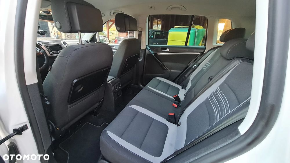 Volkswagen Tiguan 2.0 TDI Perfectline R-Style - 18