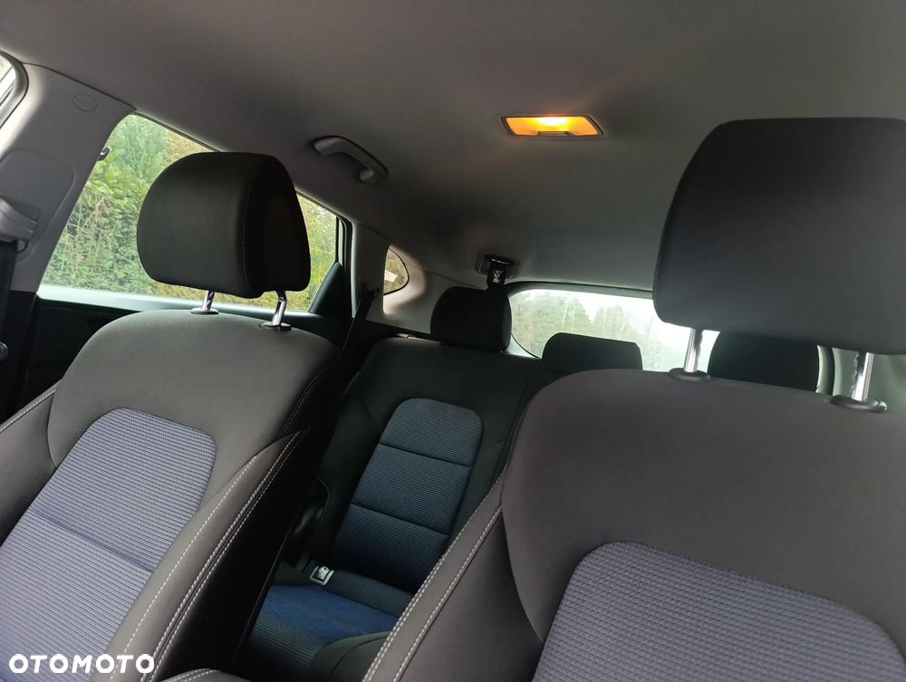 Hyundai Tucson 1.6 GDI BlueDrive Comfort 2WD - 21