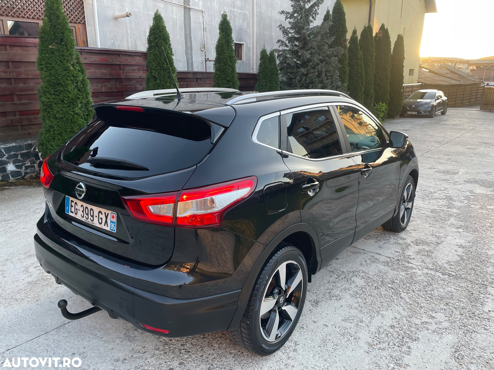 Nissan Qashqai 1.6 DCI Start/Stop X-TRONIC Tekna - 13