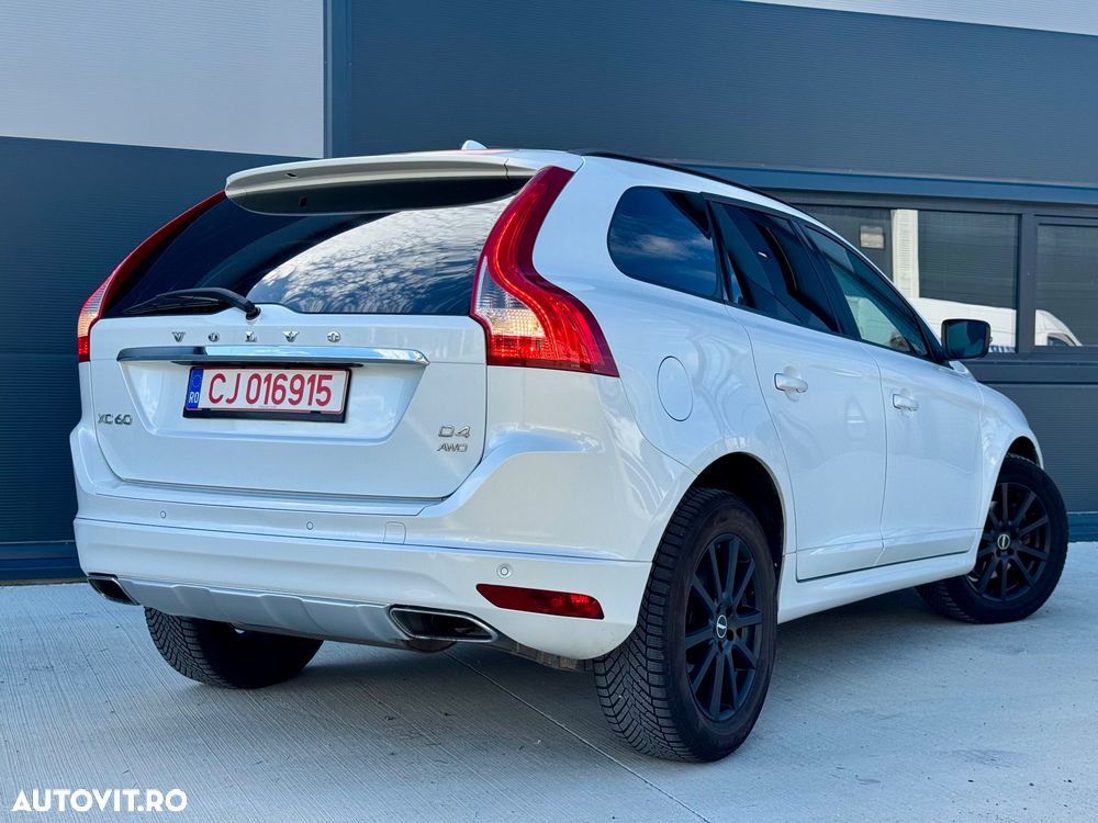 Volvo XC 60 D4AWD Summum - 3