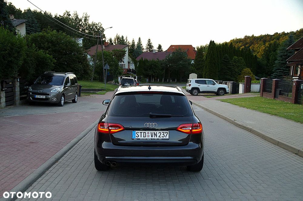Audi A4 Avant 2.0 TDI DPF Attraction - 8