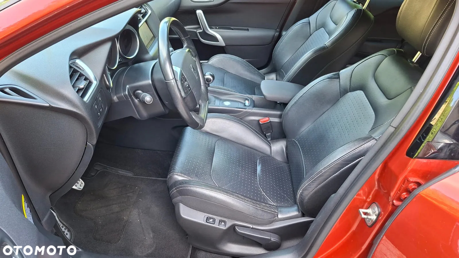 DS Automobiles DS 4 Crossback - 17