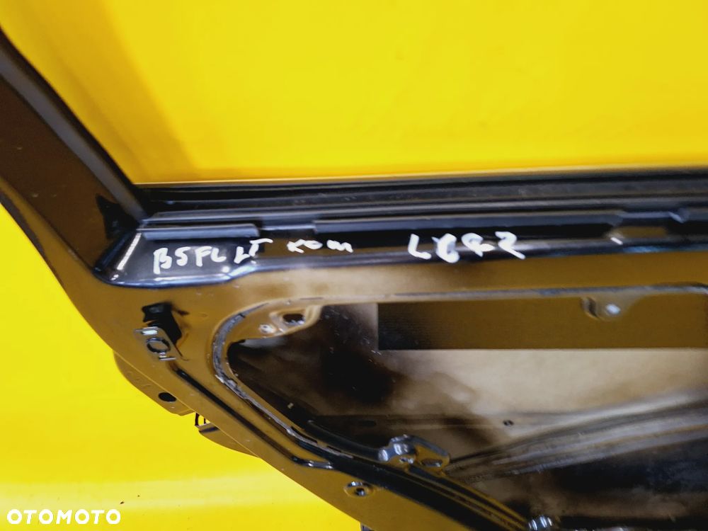 DRZWI LEWY TYŁ LEWE TYLNE VW PASSAT B5 FL LAK: LC9Z NR1846 - 12