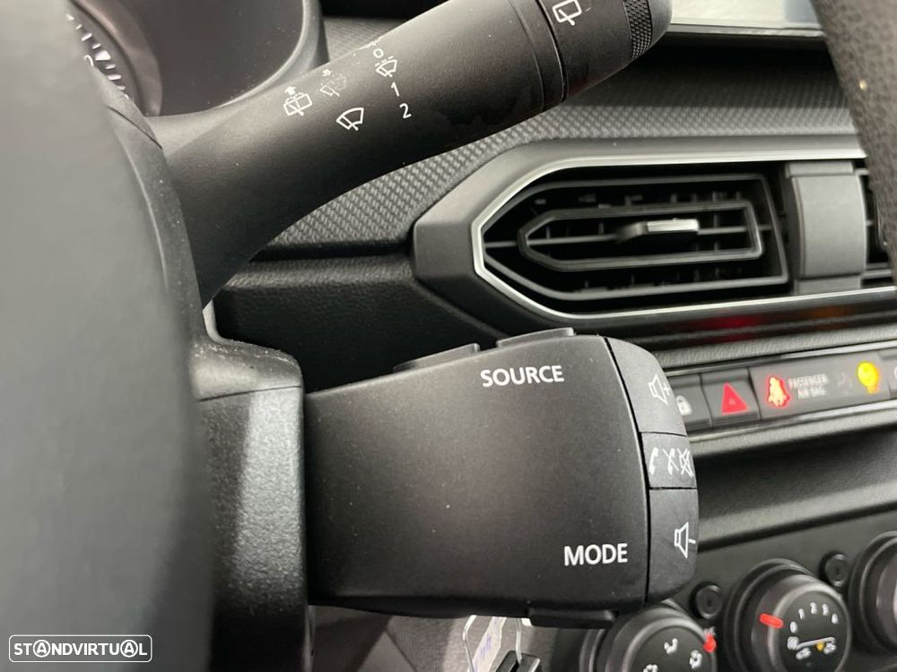 Dacia Sandero 1.0 SCe Essential - 15