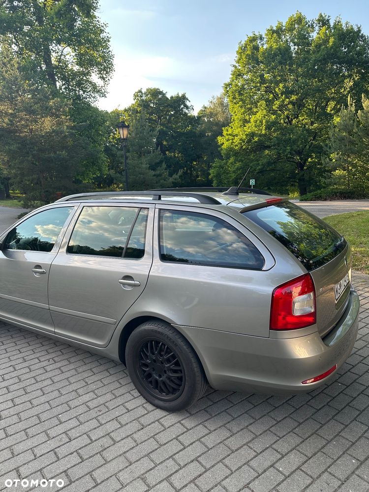 Skoda Octavia 2.0 TDI Elegance - 4