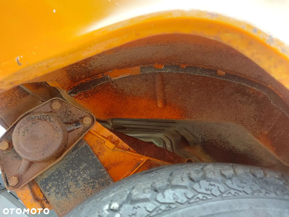 Volkswagen Transporter - 32