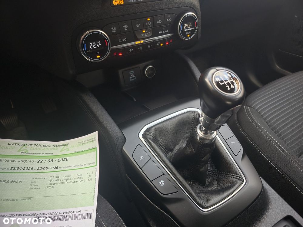 Ford Kuga 1.5 TDCi 2x4 Titanium - 8