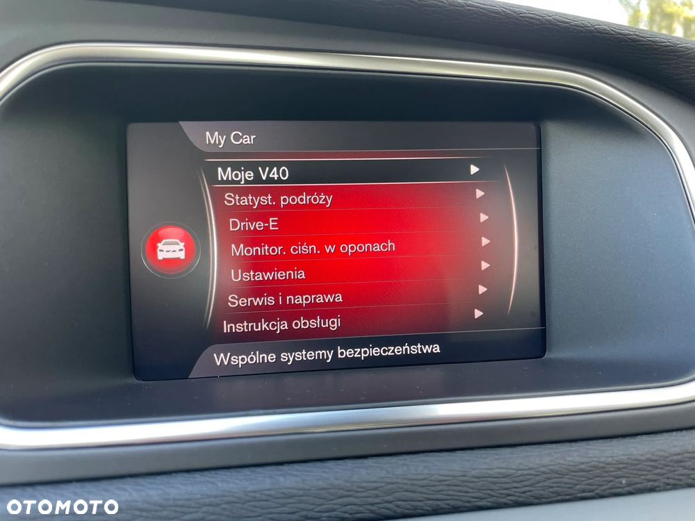 Volvo V40 T2 Drive-E Momentum - 31