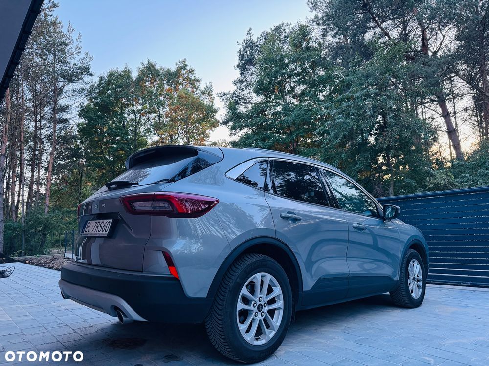 Ford Kuga 1.5 EcoBoost FWD - 3