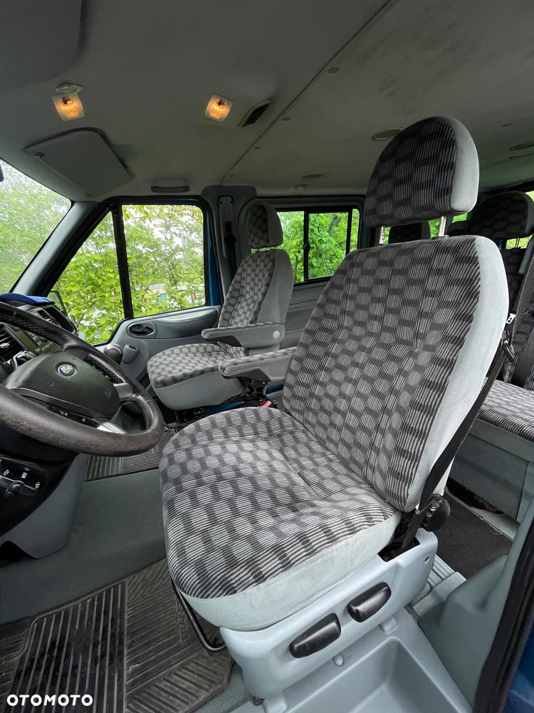 Ford Transit - 15