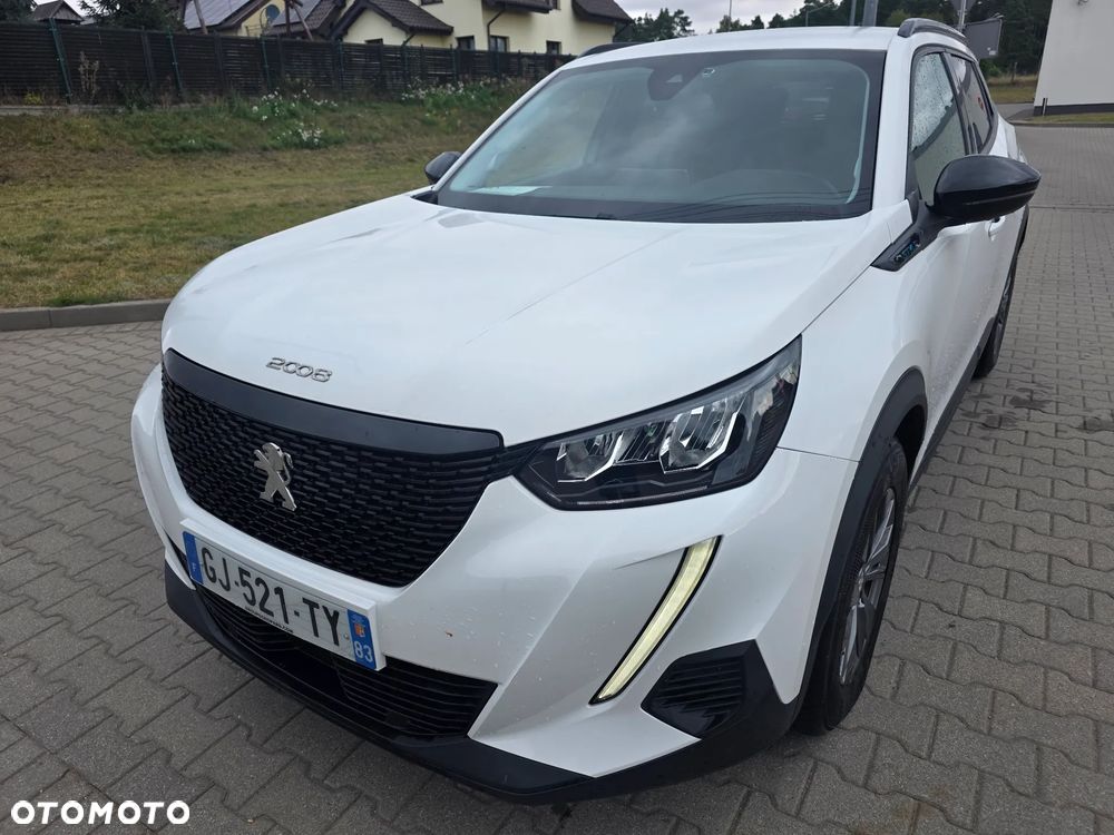 Peugeot 2008 Benzin 100 Style - 1