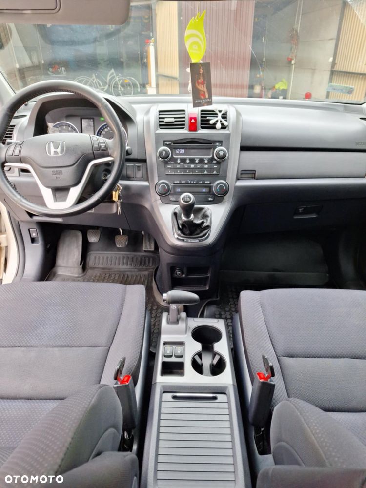 Honda CR-V - 9