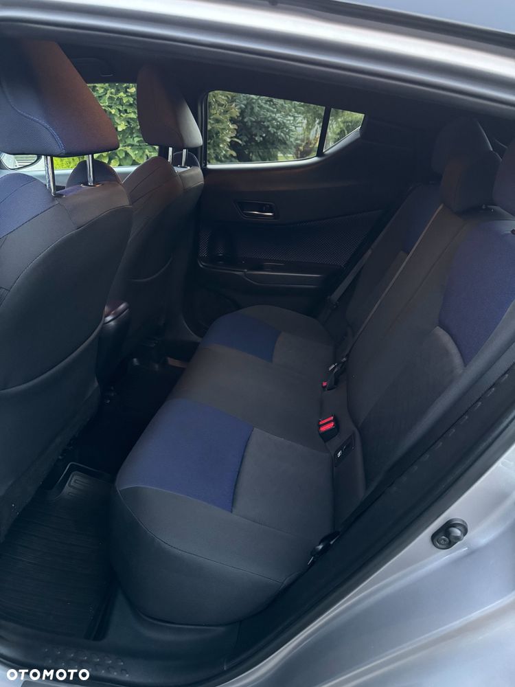 Toyota C-HR 1.2 T Dynamic - 8