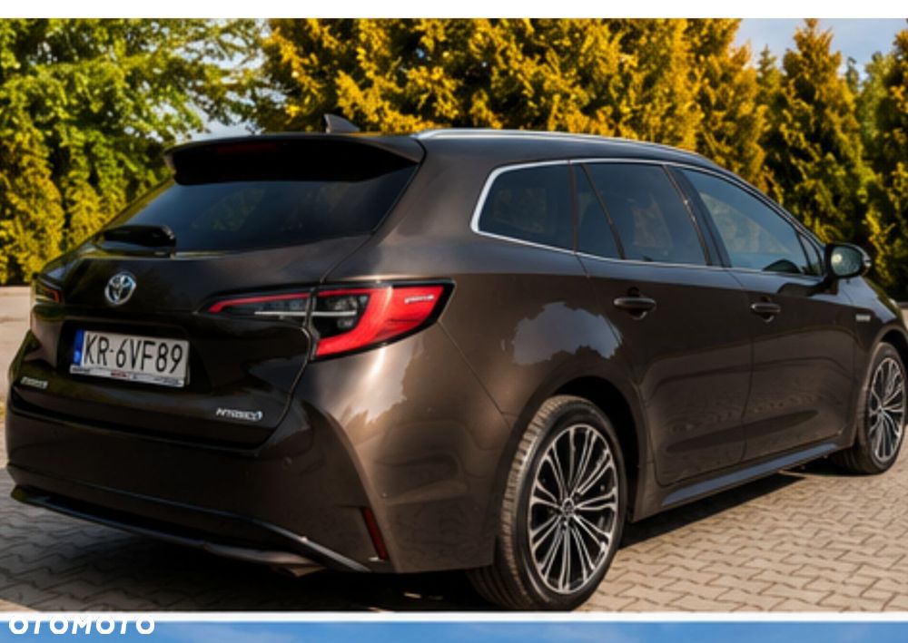 Toyota Corolla 2.0 Hybrid Executive - 3
