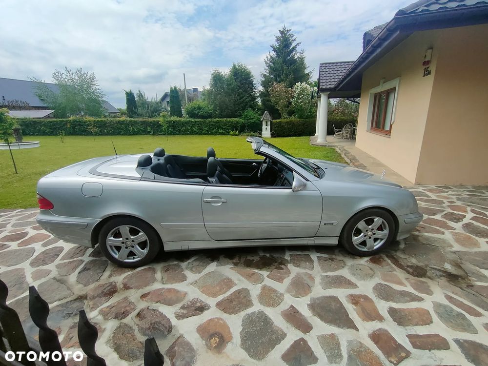 Mercedes-Benz CLK - 2