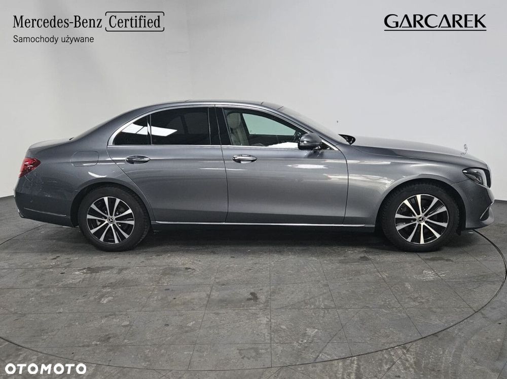 Mercedes-Benz Klasa E - 8