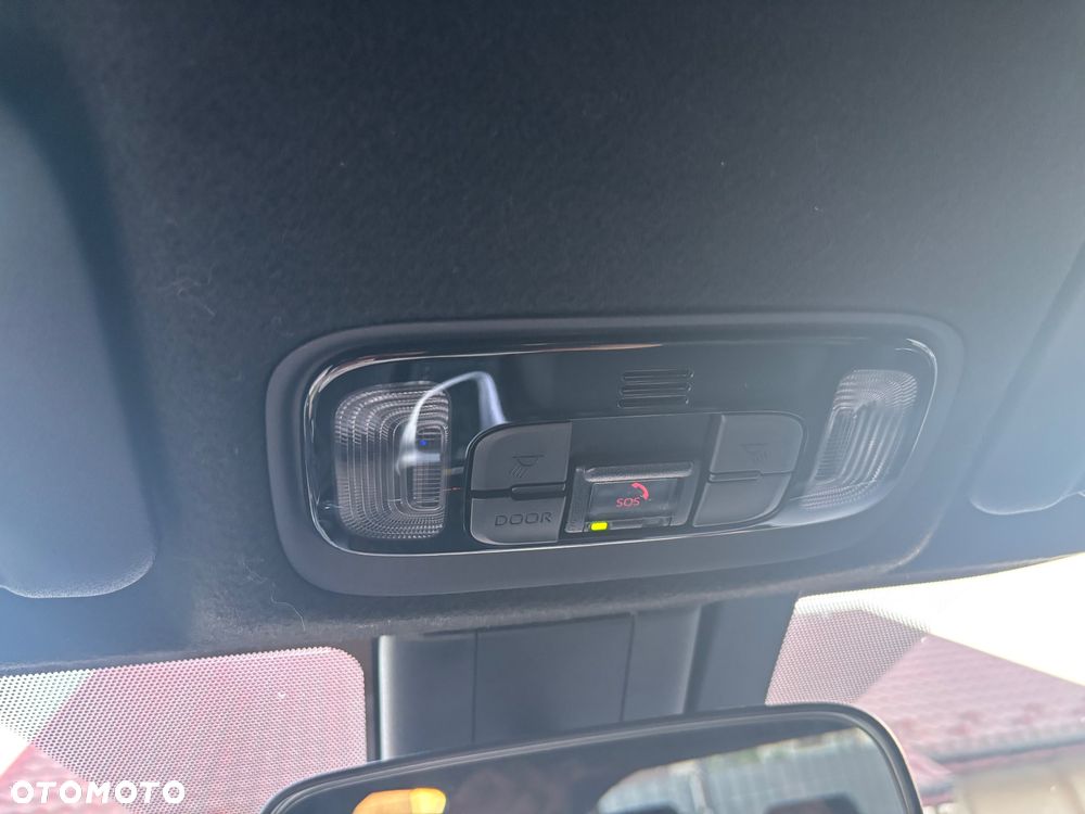 Toyota Yaris Cross Hybrid 1.5 Comfort - 29
