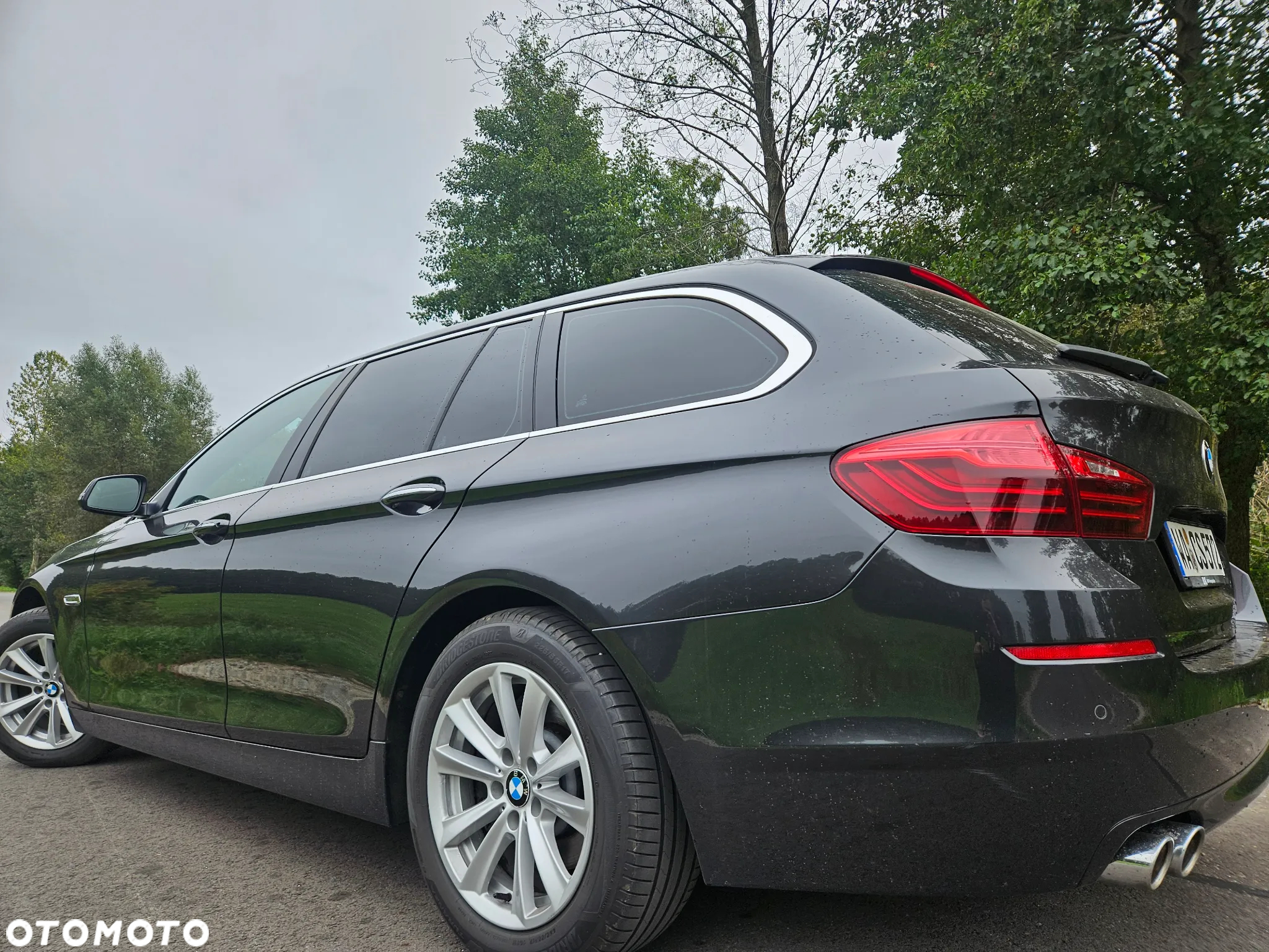 BMW Seria 5 520d xDrive Touring - 9