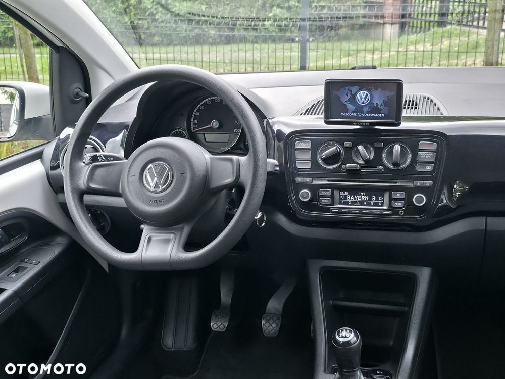 Volkswagen up! - 11