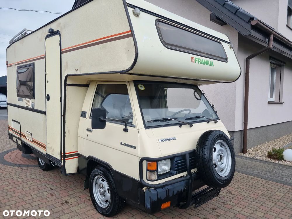 Mitsubishi L300 - 3