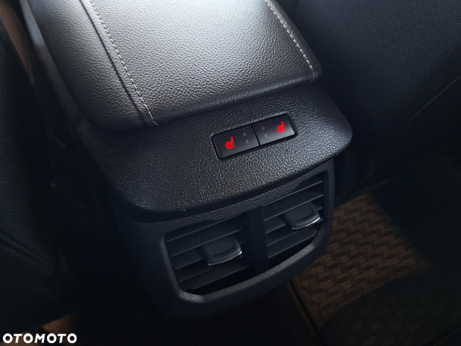 Ford Mondeo 2.0 EcoBlue Executive - 34