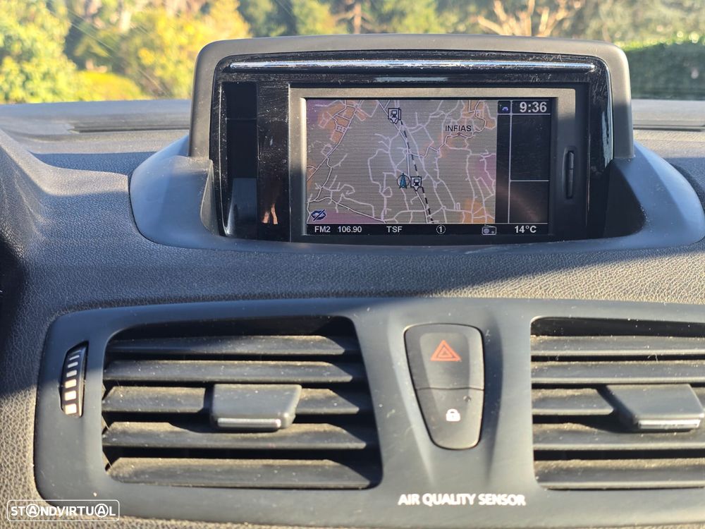 Renault Mégane Sport Tourer 1.5 dCi Dynamique SS - 8