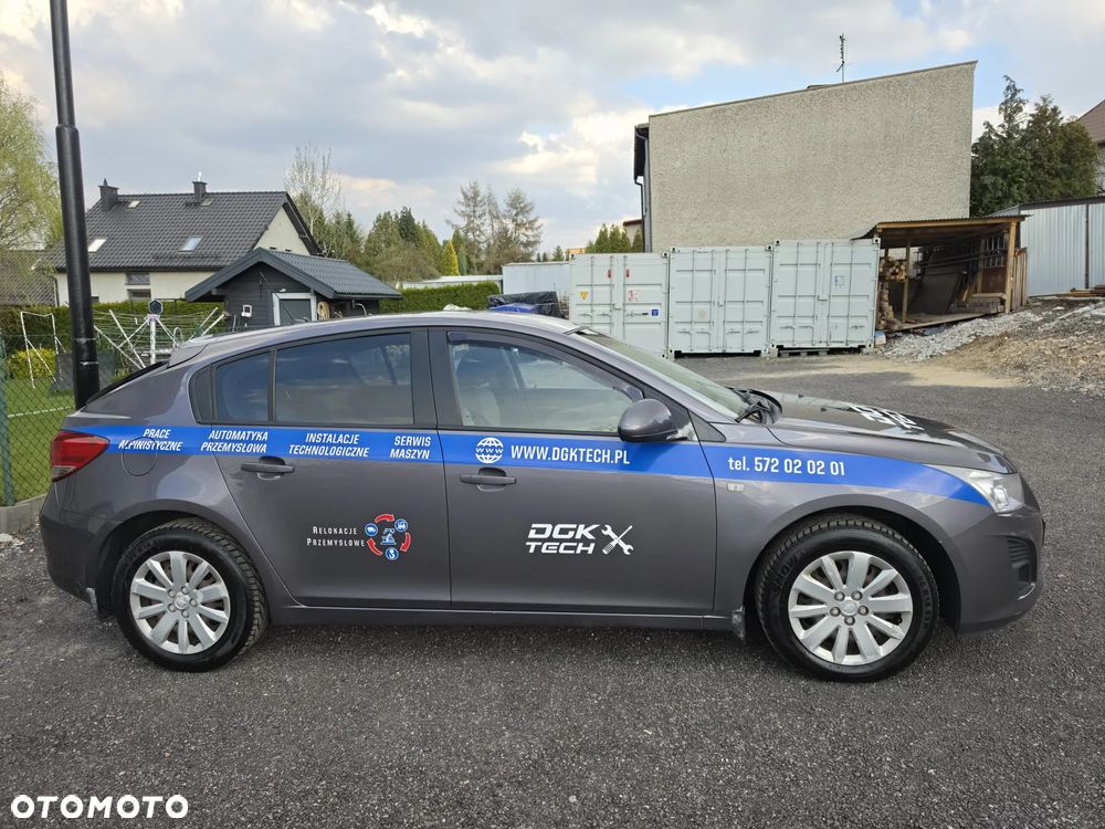 Chevrolet Cruze - 14