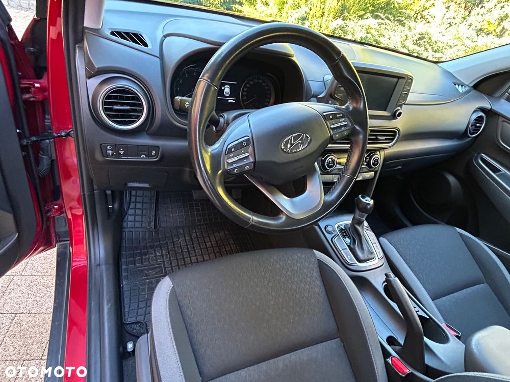 Hyundai Kona - 12