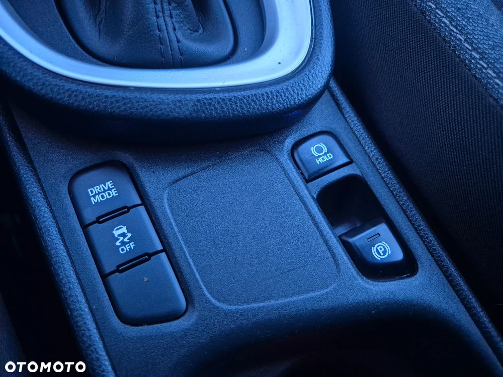 Toyota Yaris Cross - 22