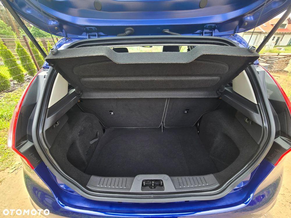 Ford Fiesta 1.0 EcoBoost Titanium - 10