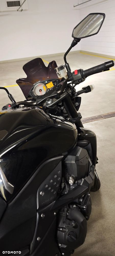 Kawasaki ZR - 7