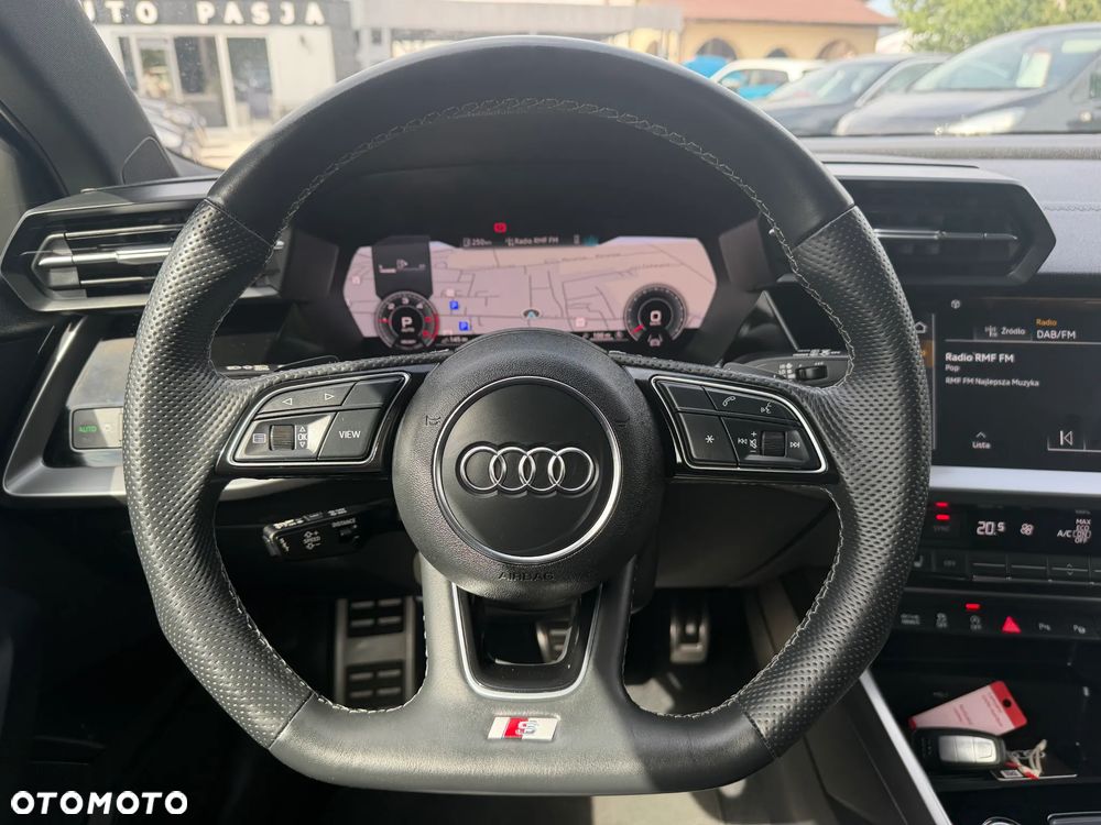 Audi A3 Sportback 40 TDI quattro S tronic S line - 25