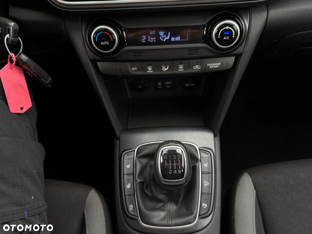 Hyundai Kona - 10
