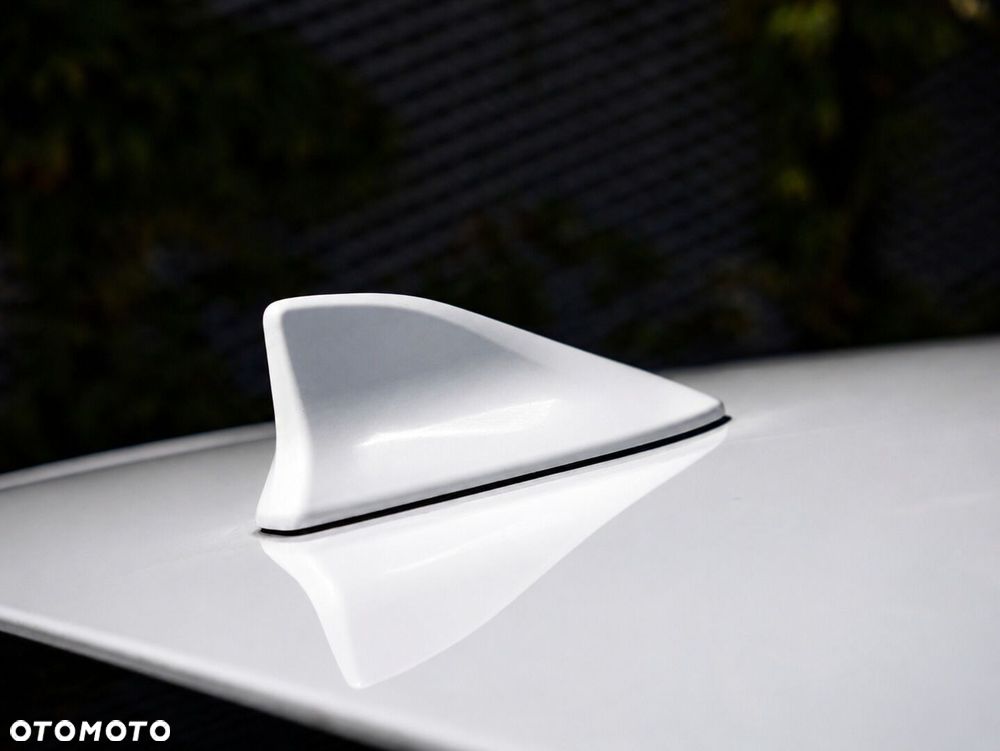 Toyota Corolla 1.8 Hybrid Comfort - 12