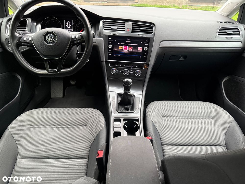 Volkswagen Golf Variant ver-vii-1-6-tdi-bmt-highline - 11