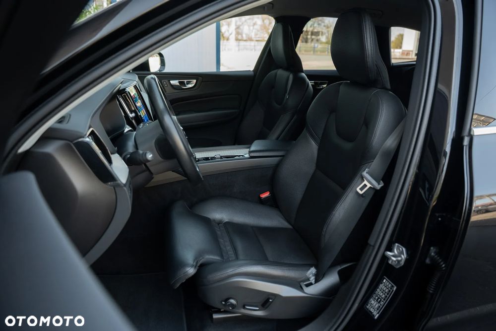 Volvo XC 60 B4 D Geartronic Inscription - 24