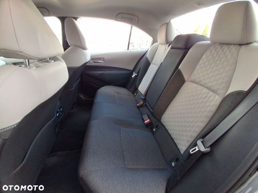 Toyota Corolla 1.8 Hybrid Comfort - 13