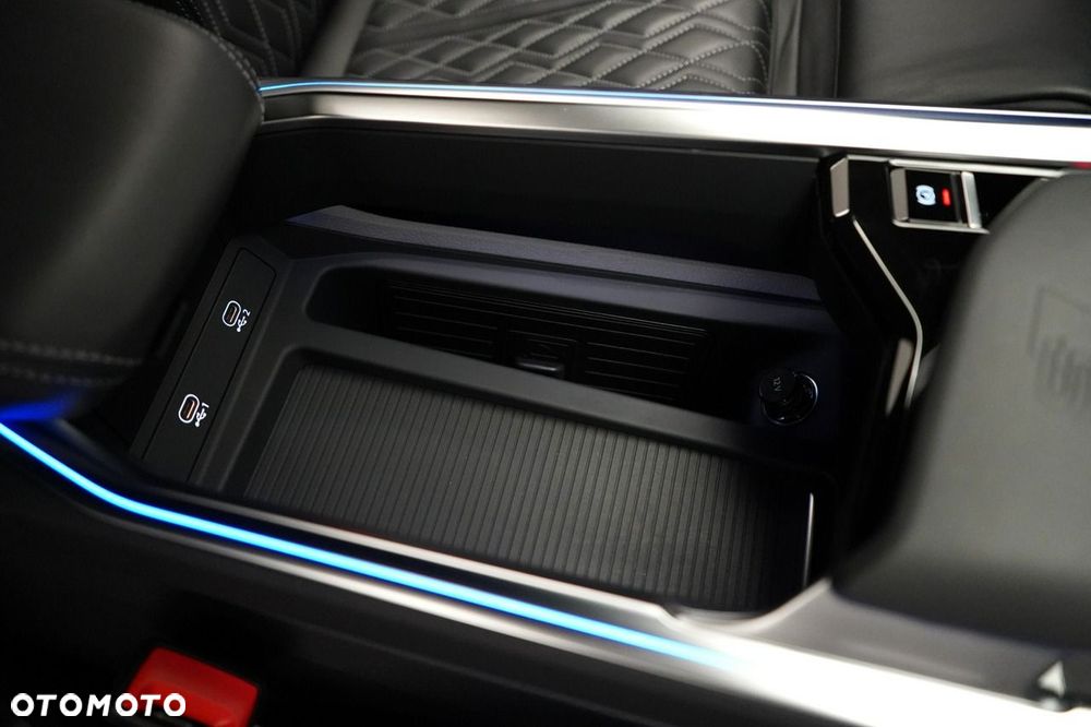 Audi SQ8 e-tron - 29