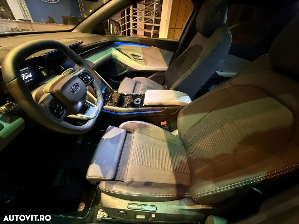 Ford Explorer - 23