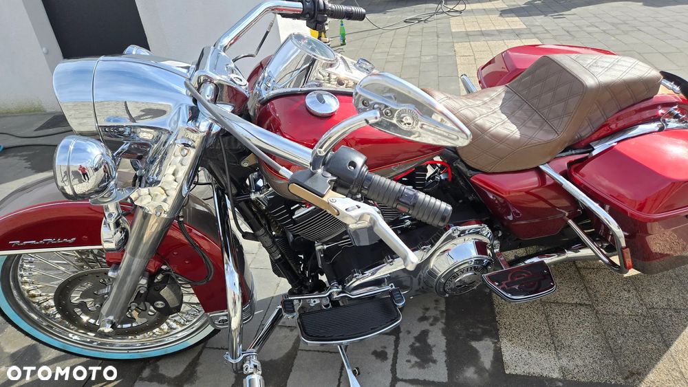 Harley-Davidson Touring Road King - 14