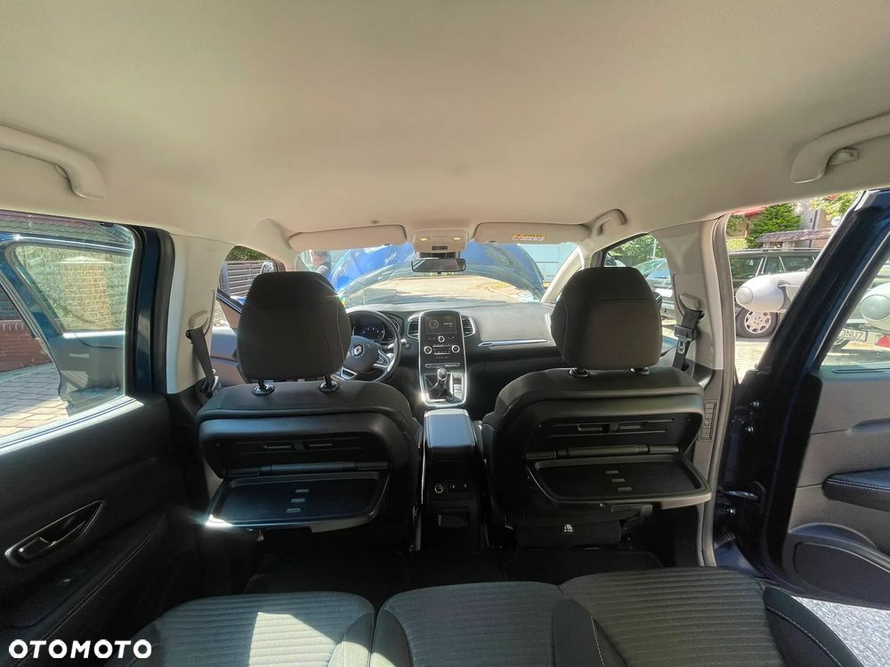 Renault Grand Scenic ENERGY TCe 140 LIMITED - 17