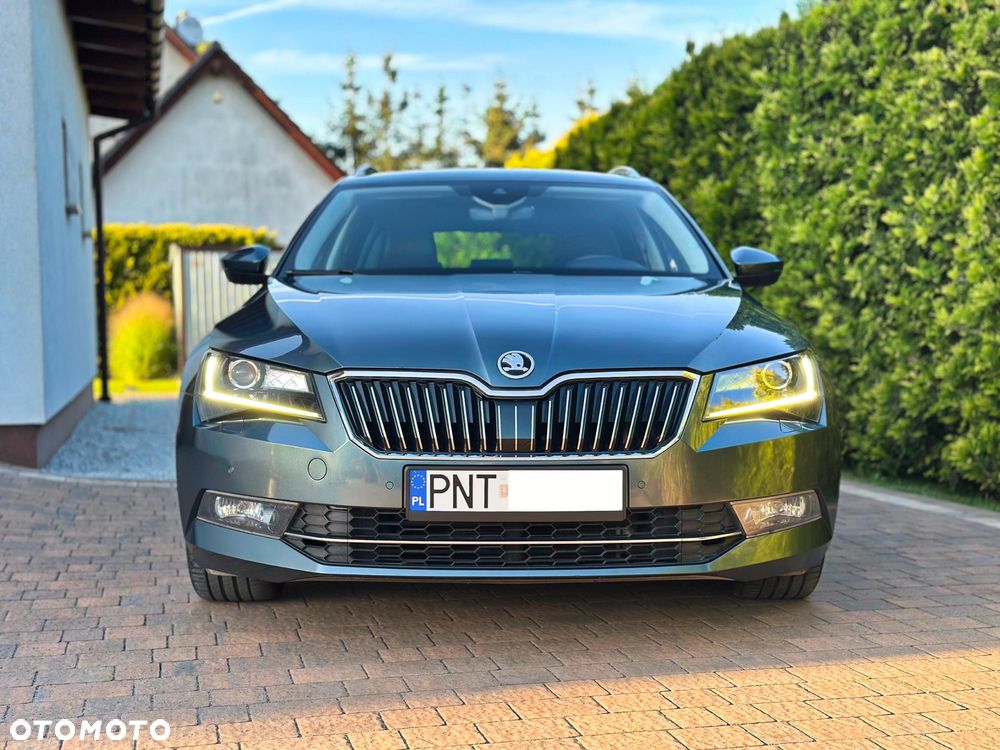 Skoda Superb 2.0 TDI L&K DSG - 3
