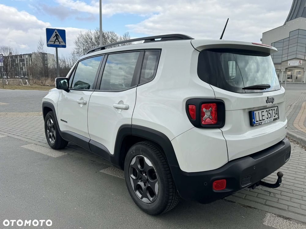 Jeep Renegade 1.4 MultiAir DSG Longitude - 3