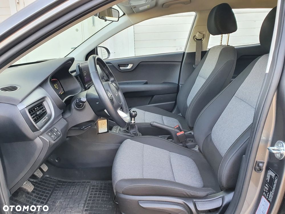 Kia Stonic 1.2 M - 26