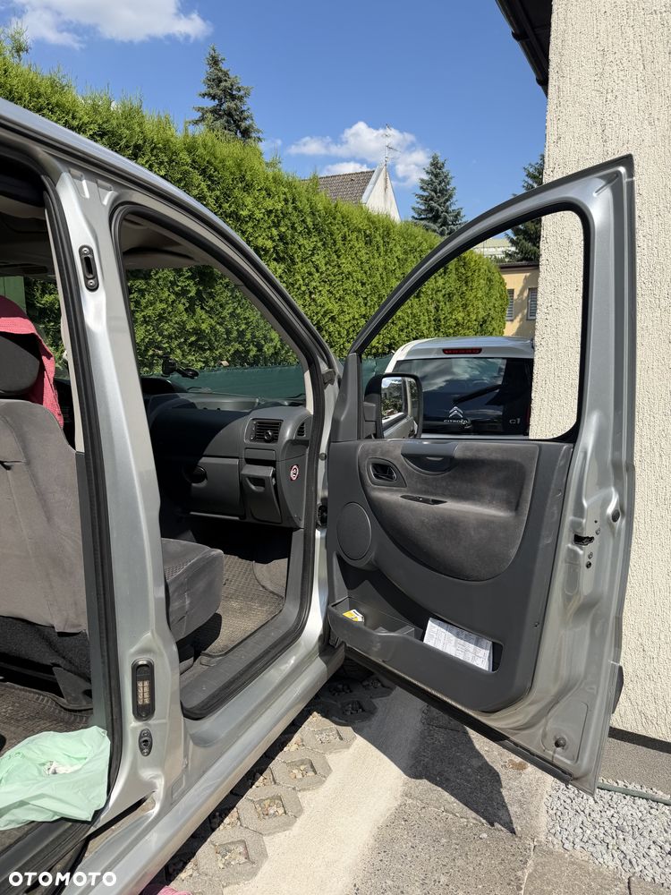 Citroën Jumpy Combi - 11